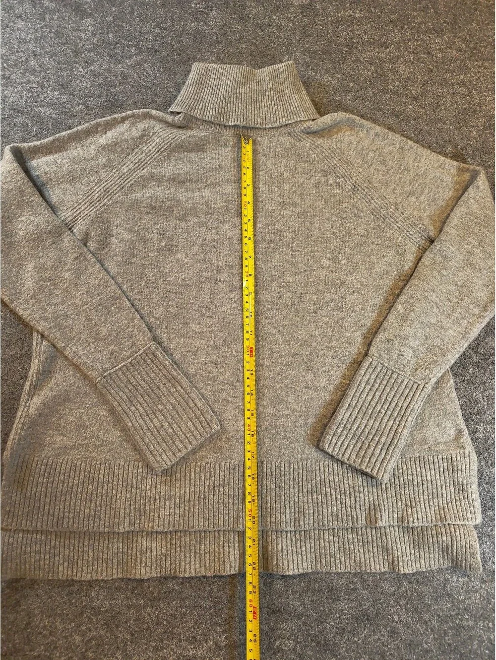 J.Crew Women Small Gray Turtleneck Sweater Raglan Sleeve High Low Side Slit Knit